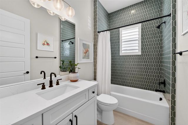 5264 RIVERLAKE DRIVE, Bartow, FL 33830