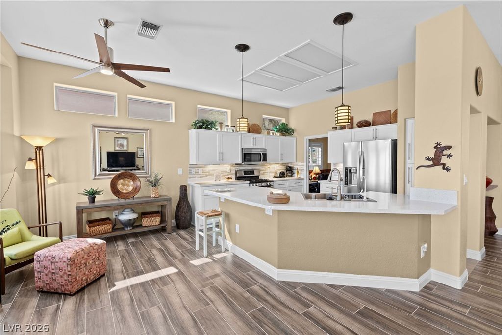 2928 Big Green Lane, Las Vegas, NV 89134 — photo 2