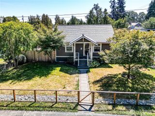 2702 22nd Street, Everett, WA 98201