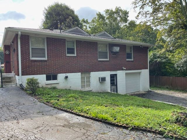 1220 Harwood Dr, Nashville, TN 37206