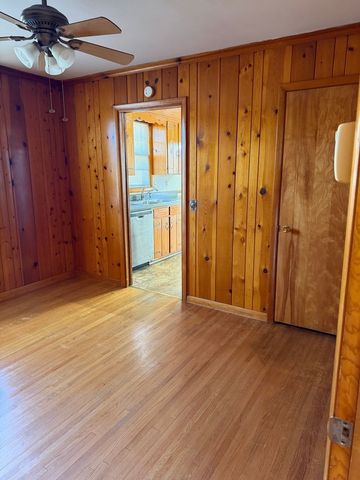 1220 Harwood Dr, Nashville, TN 37206