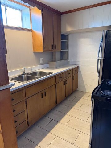 1220 Harwood Dr, Nashville, TN 37206