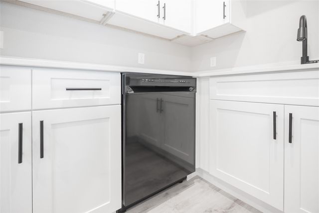 2101 Reinke Road 3105, Waller, TX 77484