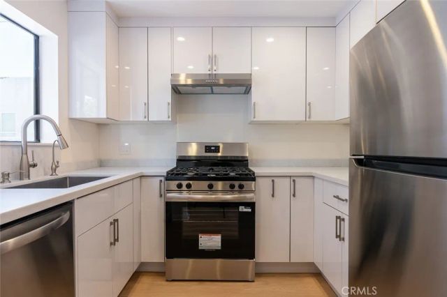345 N Jackson Street 205, Glendale, CA 91206