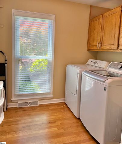 715 N Almond Drive, Simpsonville, SC 29681
