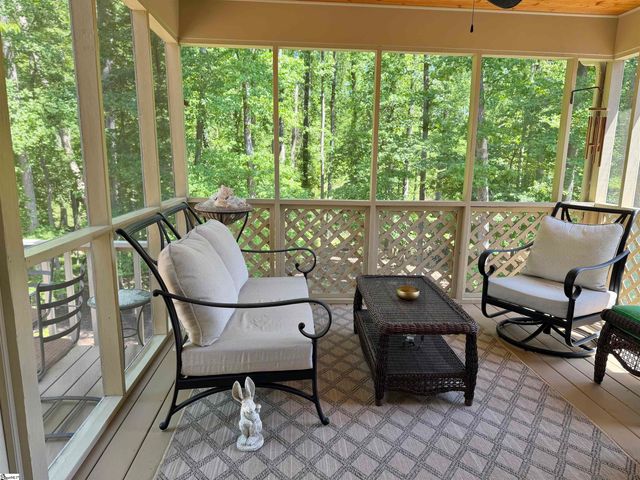 715 N Almond Drive, Simpsonville, SC 29681