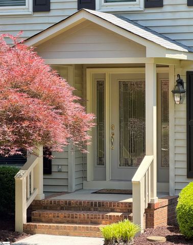 715 N Almond Drive, Simpsonville, SC 29681