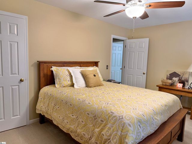 715 N Almond Drive, Simpsonville, SC 29681