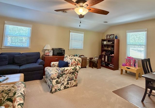 715 N Almond Drive, Simpsonville, SC 29681