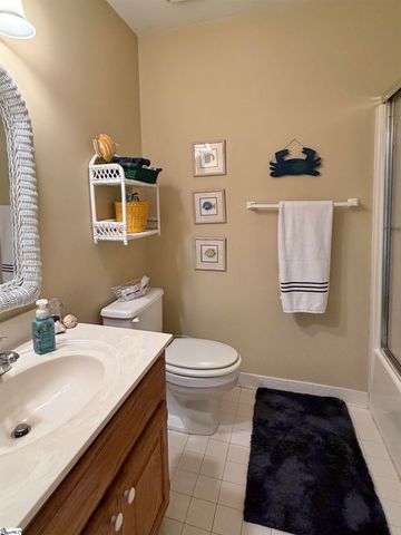 715 N Almond Drive, Simpsonville, SC 29681