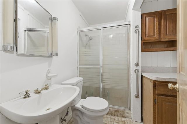 6N879 Dunham Road, Wayne, IL 60184