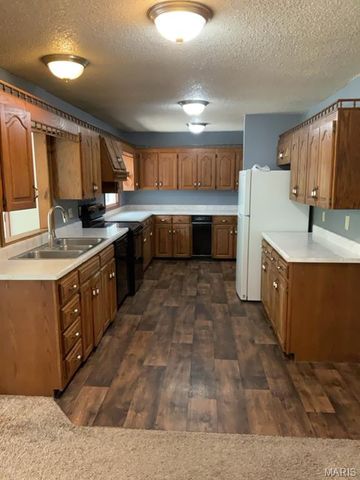 13875 Highway Pp, Dixon, MO 65459