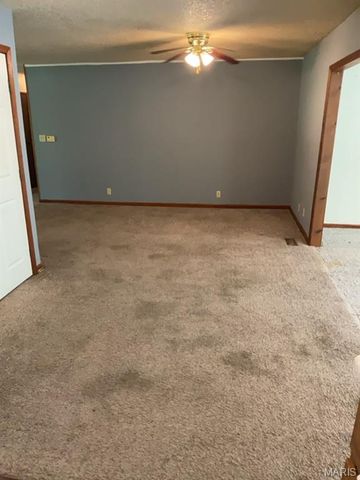 13875 Highway Pp, Dixon, MO 65459