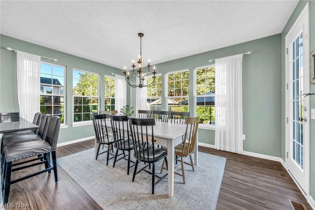 345 Woodside Lane, Tallmadge, OH 44278