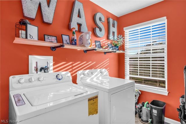 345 Woodside Lane, Tallmadge, OH 44278