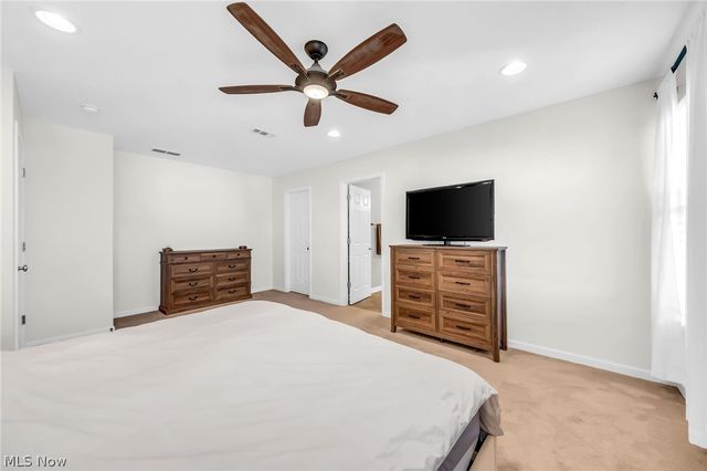 345 Woodside Lane, Tallmadge, OH 44278