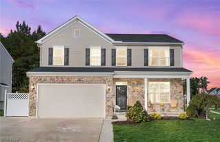 345 Woodside Lane, Tallmadge, OH 44278