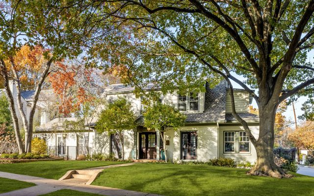 6943 Wildgrove Avenue, Dallas, TX 75214