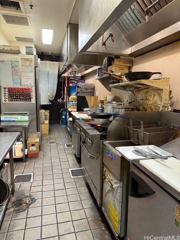 98-1005 Moanalua Road 614, Aiea, HI 96701