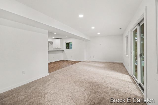 7880 W Lake Road, Holton Twp, MI 49457