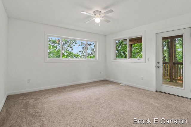 7880 W Lake Road, Holton Twp, MI 49457