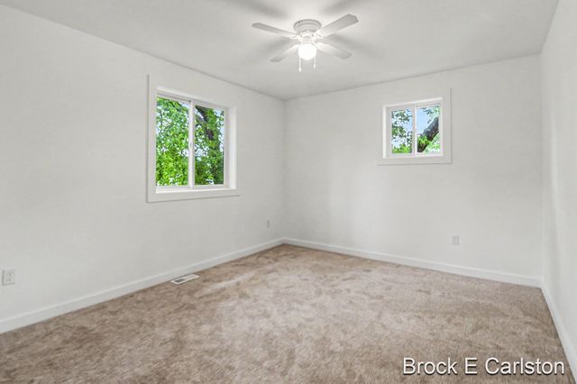 7880 W Lake Road, Holton Twp, MI 49457