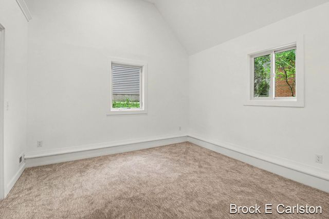 7880 W Lake Road, Holton Twp, MI 49457