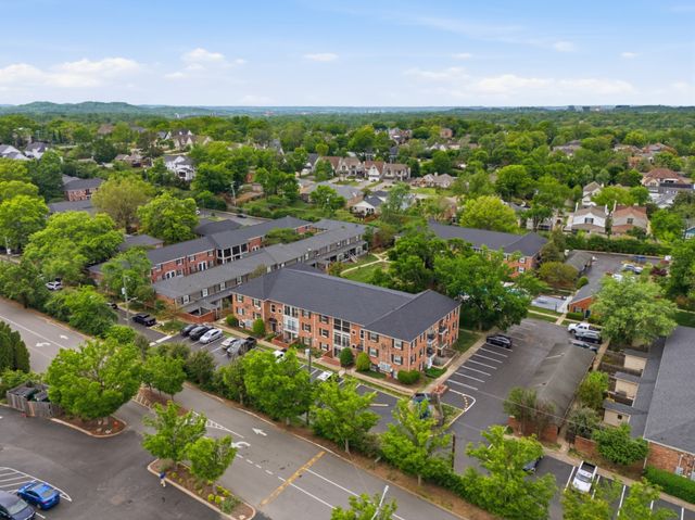 5025 Hillsboro Pike Apt 15L, Nashville, TN 37215