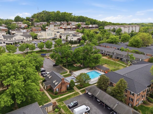 5025 Hillsboro Pike Apt 15L, Nashville, TN 37215