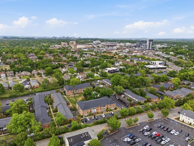 5025 Hillsboro Pike Apt 15L, Nashville, TN 37215
