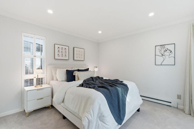 1919 Alameda De Las Pulgas 71, San Mateo, CA 94403