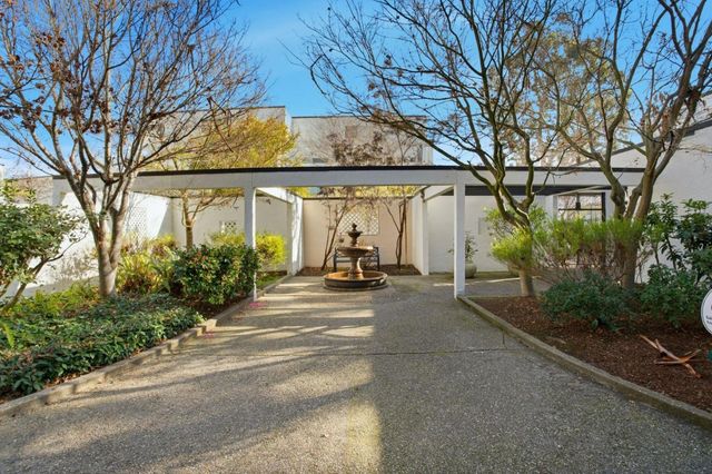 1919 Alameda De Las Pulgas 71, San Mateo, CA 94403