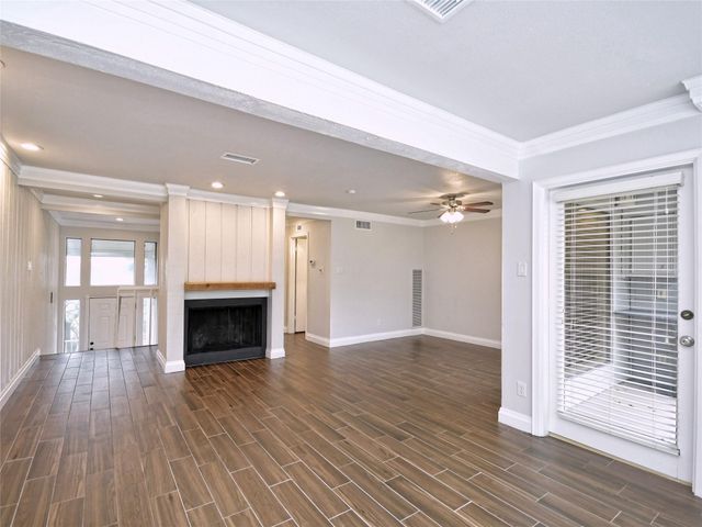 191 World Of Tennis SQ, Lakeway, TX 78738
