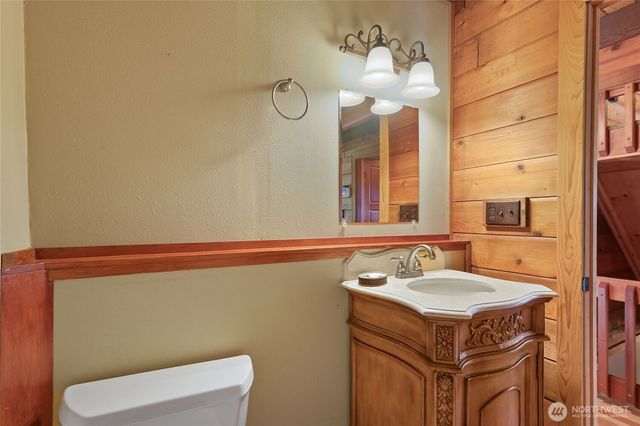 300 Modrow Road, Kalama, WA 98625