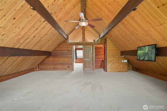 300 Modrow Road, Kalama, WA 98625