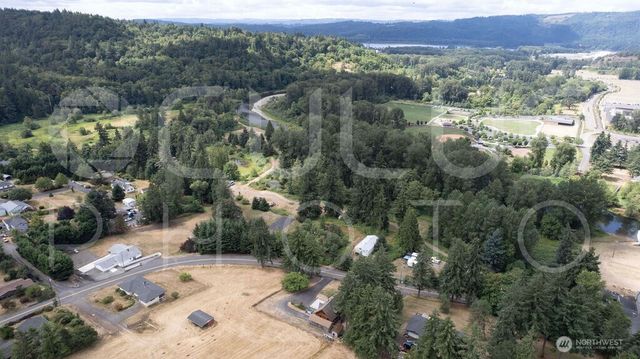 300 Modrow Road, Kalama, WA 98625