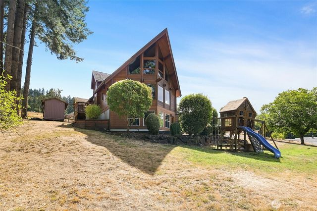 300 Modrow Road, Kalama, WA 98625