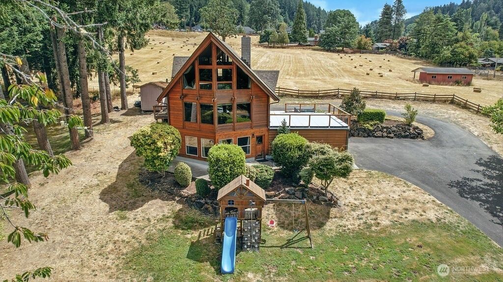 300 Modrow Road, Kalama, WA 98625