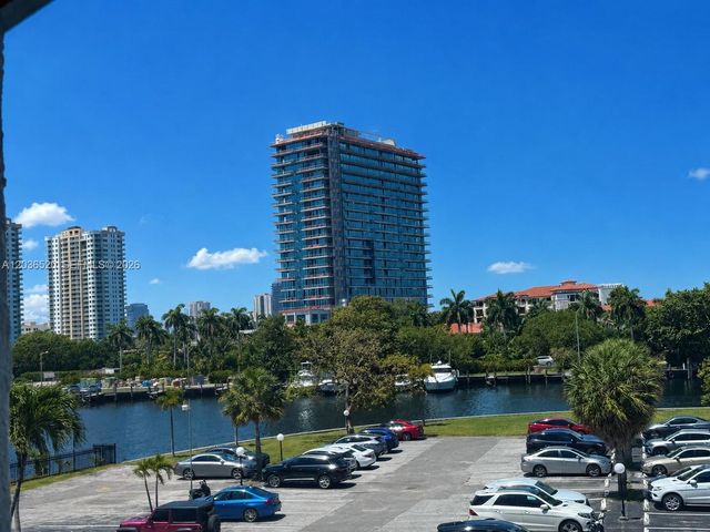 501 Three Islands Blvd 303, Hallandale Beach, FL 33009
