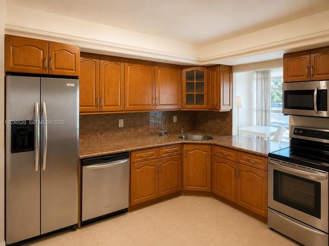 501 Three Islands Blvd 303, Hallandale Beach, FL 33009
