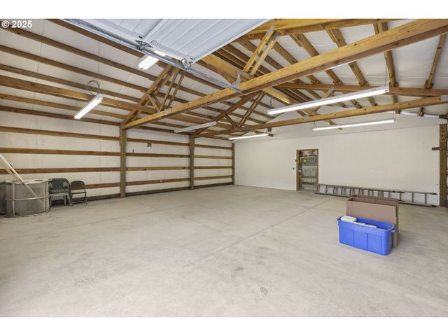 4015 Sw 185TH Ave, Beaverton, OR 97078