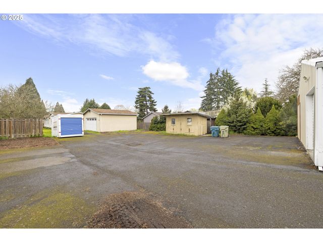 4015 Sw 185TH Ave, Beaverton, OR 97078
