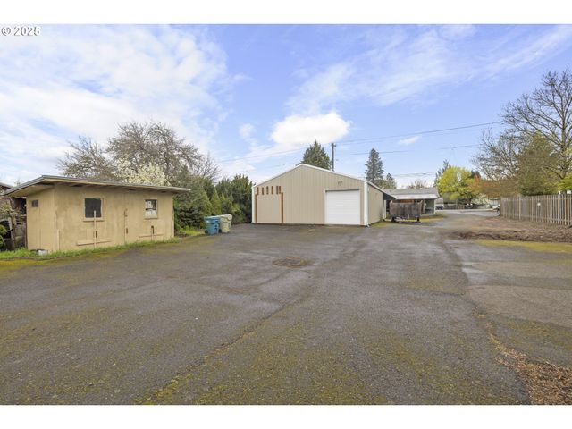 4015 Sw 185TH Ave, Beaverton, OR 97078