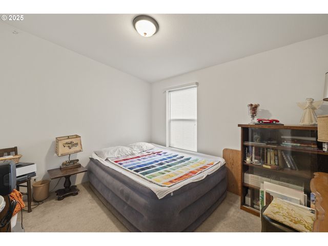 4015 Sw 185TH Ave, Beaverton, OR 97078