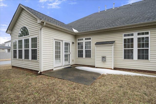 200 Stonebury Drive, Simpsonville, SC 29681