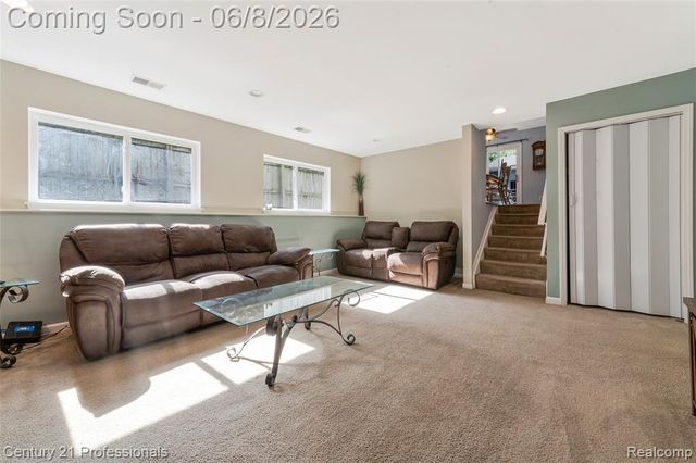 9664 Listeria Street, Commerce Twp, MI 48382