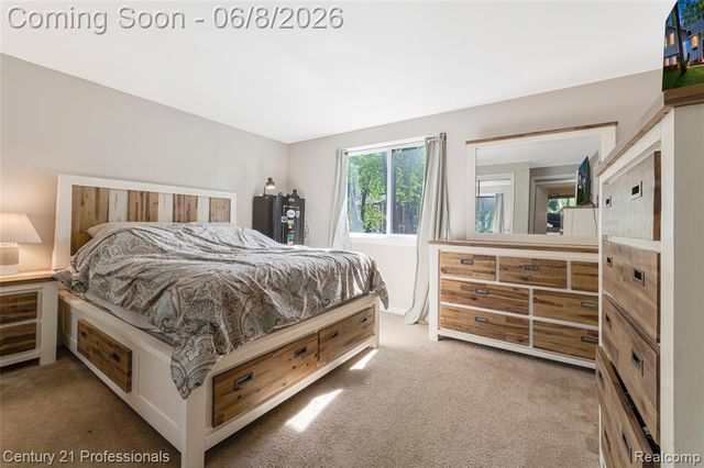 9664 Listeria Street, Commerce Twp, MI 48382