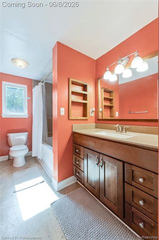 9664 Listeria Street, Commerce Twp, MI 48382