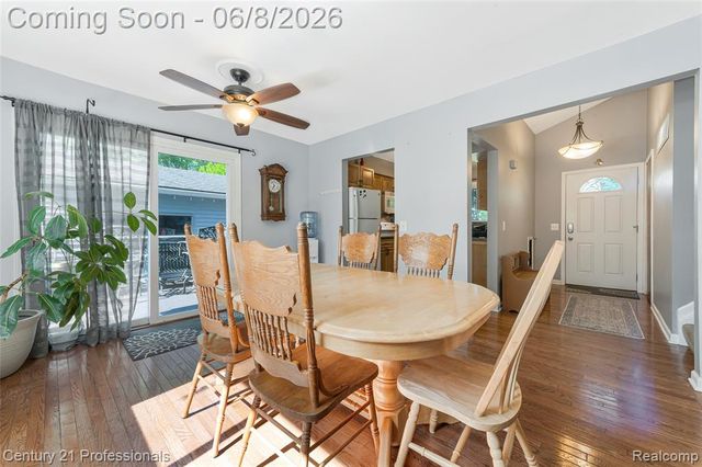 9664 Listeria Street, Commerce Twp, MI 48382