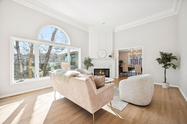 6507 Gleason Court, Edina, MN 55436